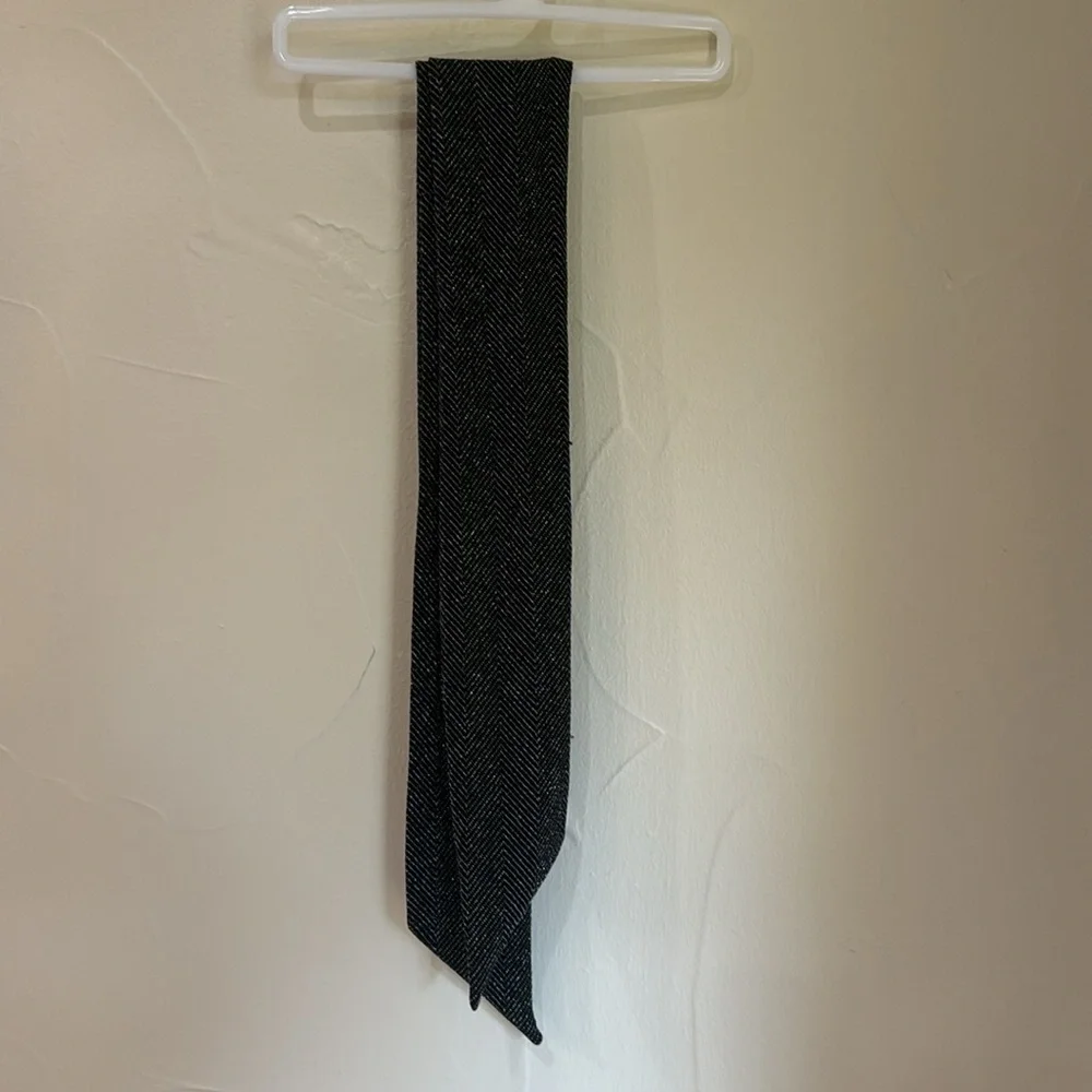NWT ZARA BLACK SILVER METALLIC SKINNY‎ SCARF